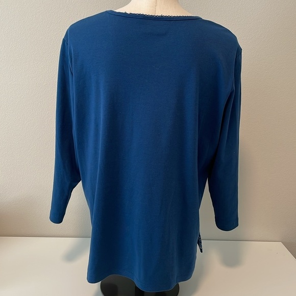 Alfred Dunner blue knit top with embroidery sz L - Picture 3 of 6